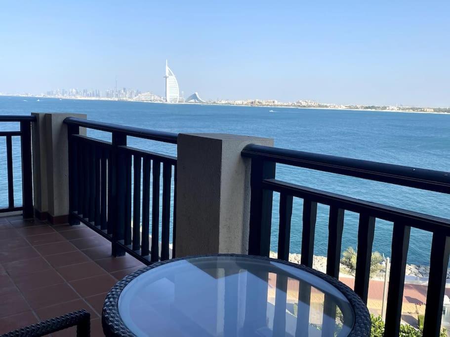 Marvelous Private Beach Apartment In Palm Dubai Within Anantara 5 Star Resort Buitenkant foto