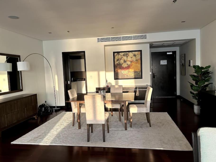 Marvelous Private Beach Apartment In Palm Dubai Within Anantara 5 Star Resort Buitenkant foto